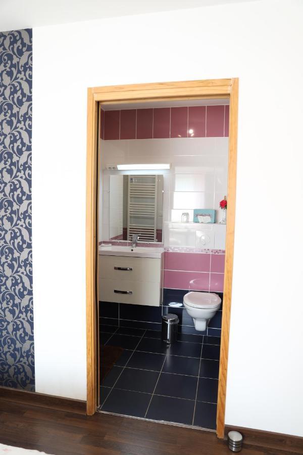 Bed and Breakfast L'Escale Aux Framboises Rouy-le-Petit Esterno foto