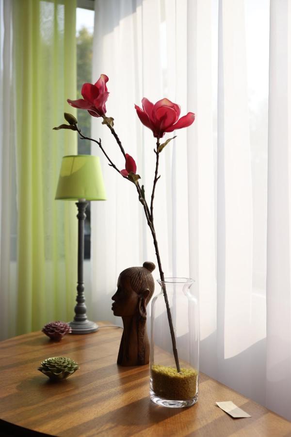 Bed and Breakfast L'Escale Aux Framboises Rouy-le-Petit Esterno foto